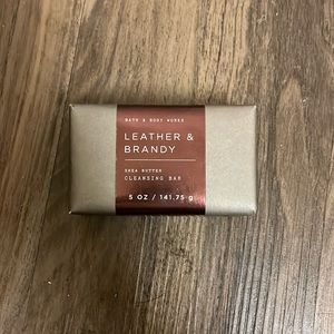 Bath and Body Works Bar Soap - Leather and Brandy